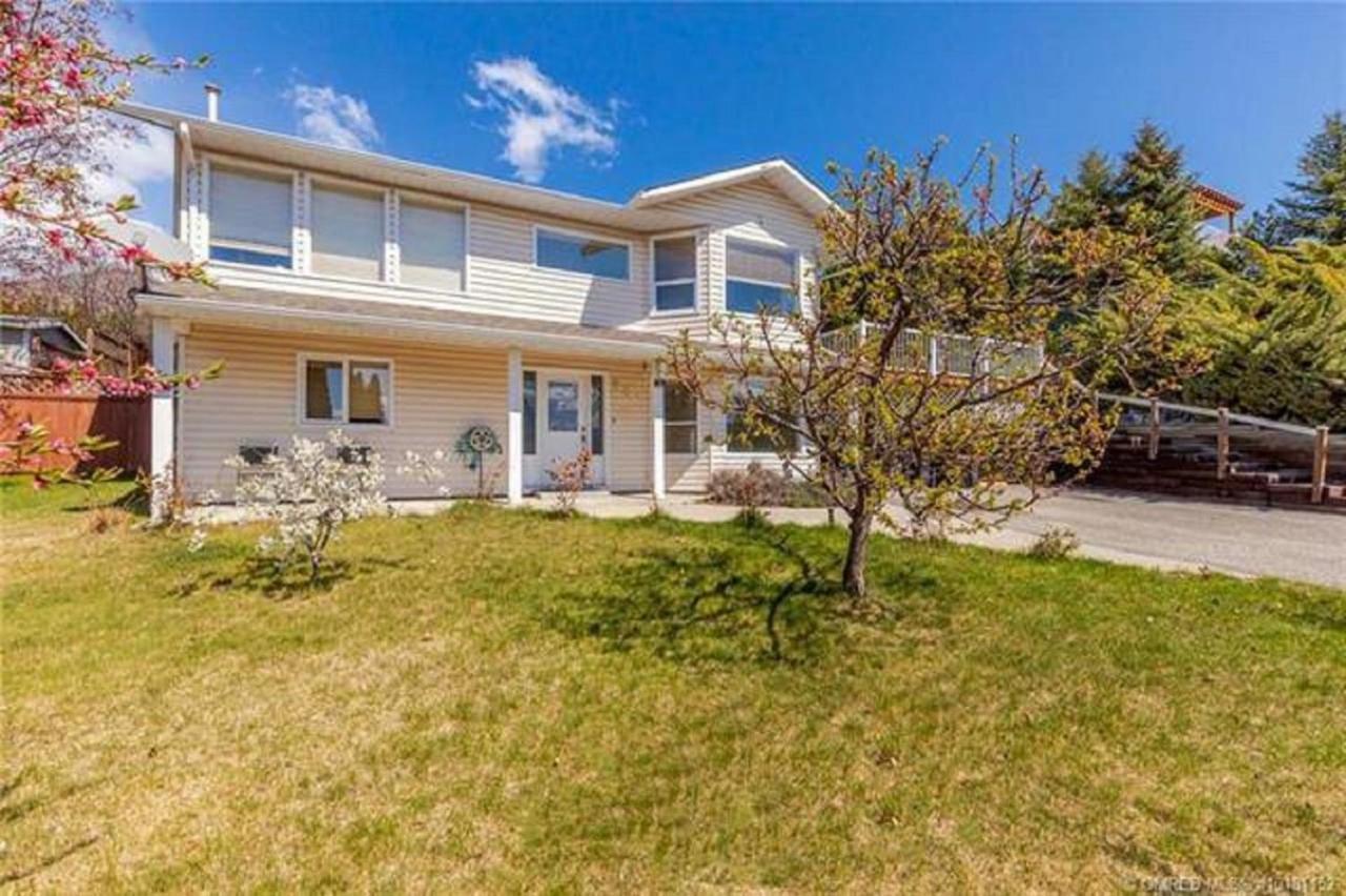 Rodee Homestay West Kelowna Exteriör bild